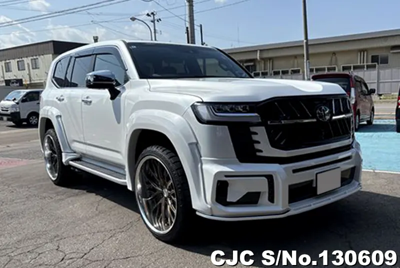 Toyota / Land Cruiser 2024